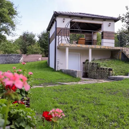 Zlatne Perle Apartment Vrdnik