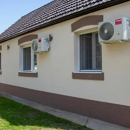 Zlatne Perle Apartment *